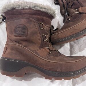 Sorel Brown Winter Boots with Fur Trim